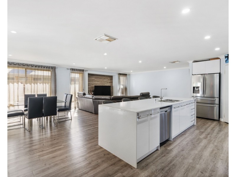 9 Pissaro Crescent, Ashby WA 6065