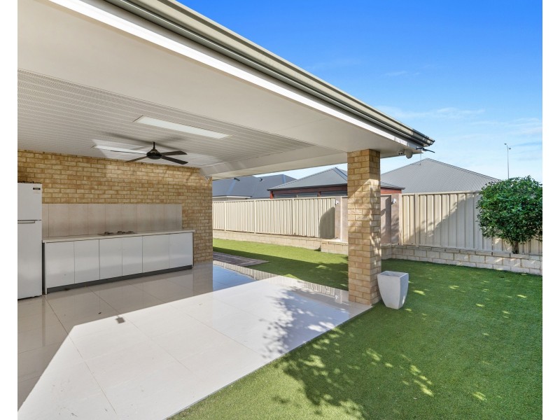 9 Pissaro Crescent, Ashby WA 6065