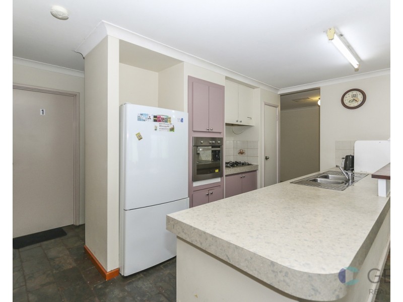 24 Gladstone Street, St James WA 6102