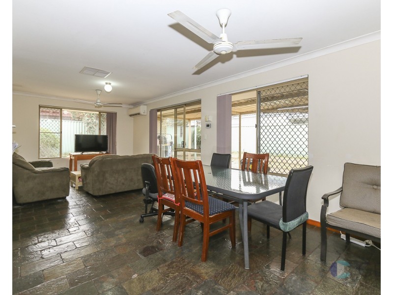 24 Gladstone Street, St James WA 6102