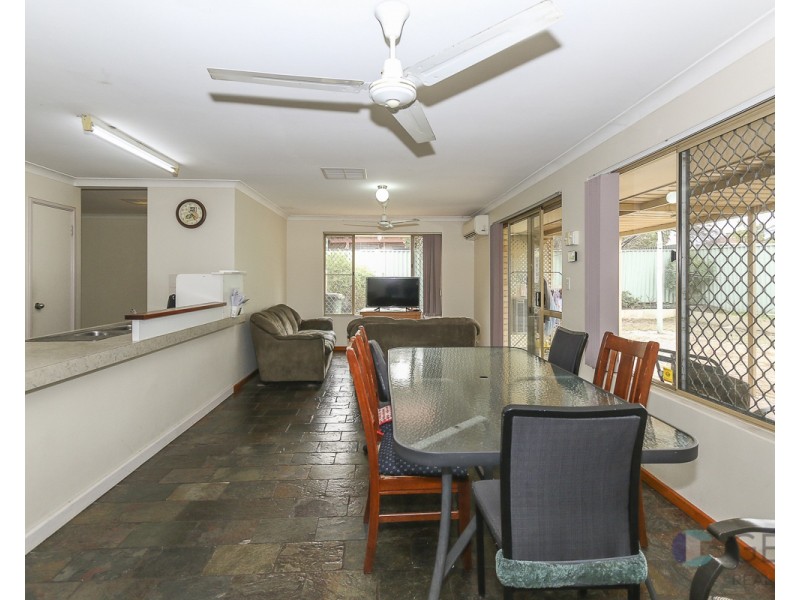 24 Gladstone Street, St James WA 6102