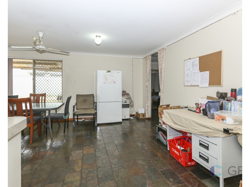 24 Gladstone Street, St James WA 6102