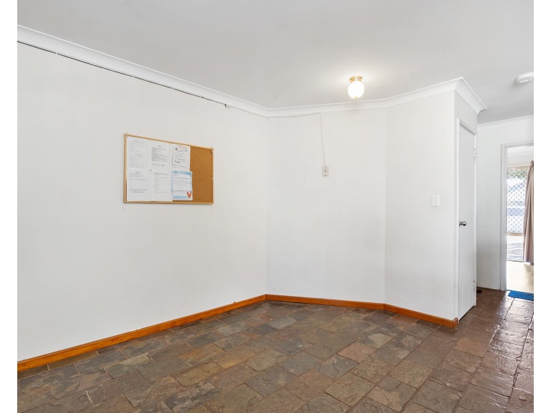 24 Gladstone Street, St James WA 6102