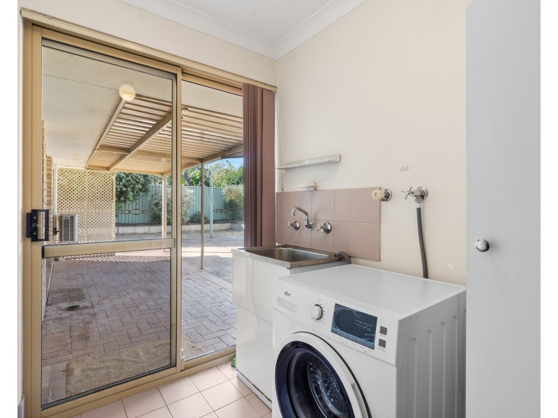 24 Gladstone Street, St James WA 6102