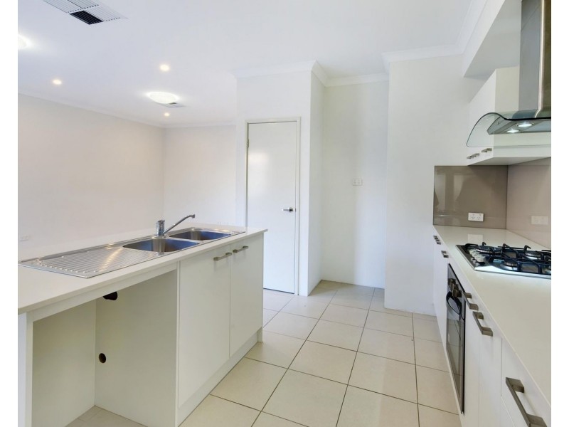 32 Daley Street, Yokine WA 6060