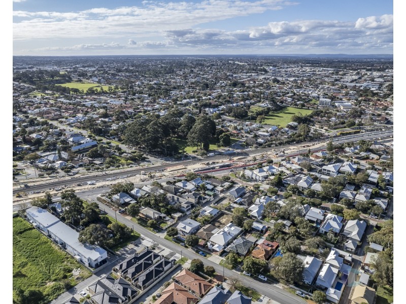 3 Roberts Street, Bayswater WA 6053