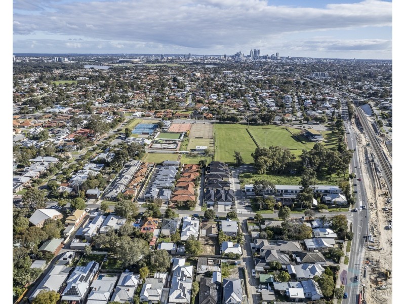 3 Roberts Street, Bayswater WA 6053