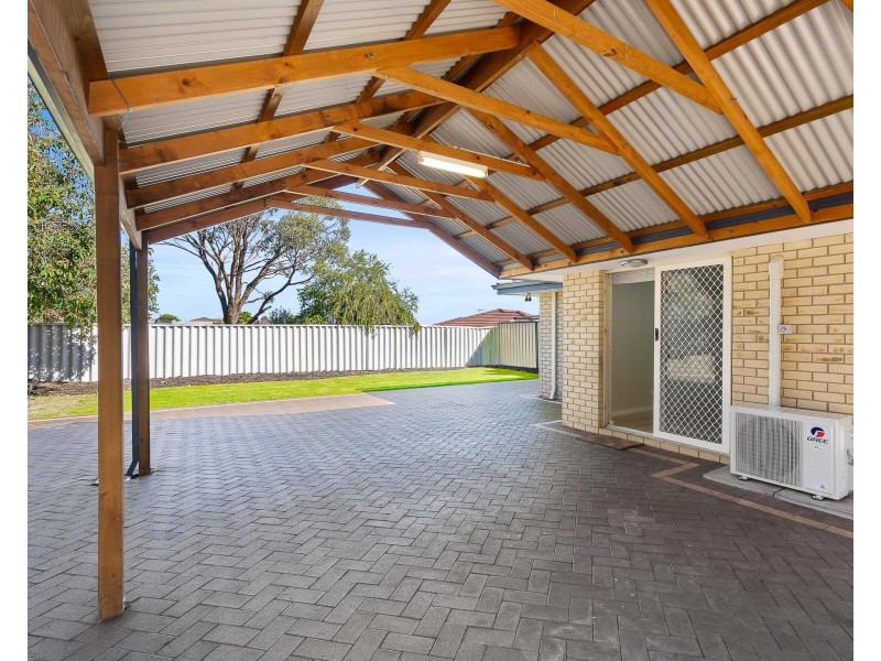 6 Cane Court, Beechboro WA 6063