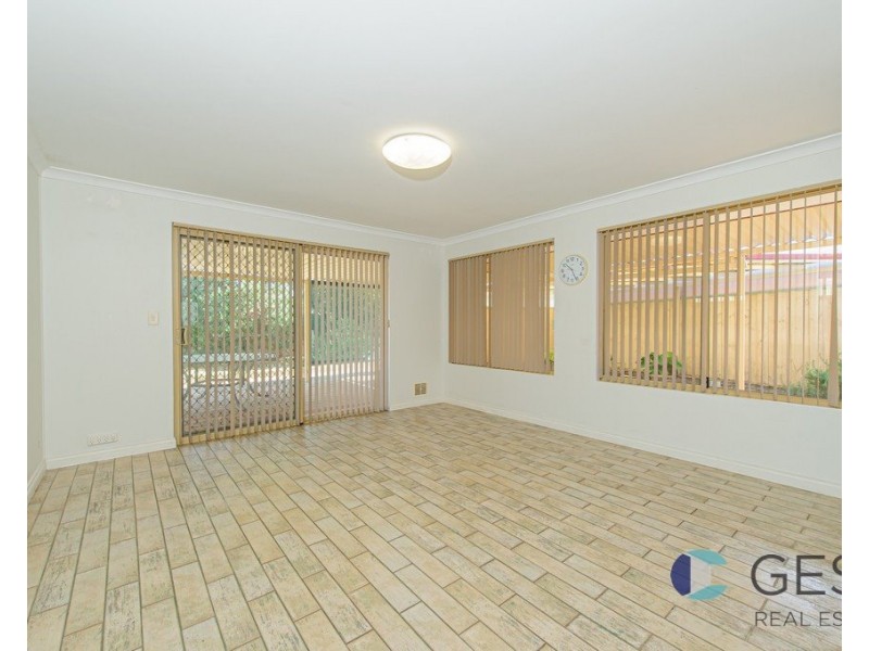 14 Mia Court, Ellenbrook WA 6069