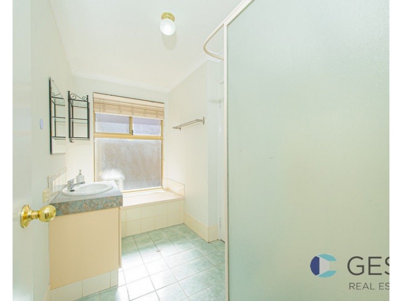 14 Mia Court, Ellenbrook WA 6069