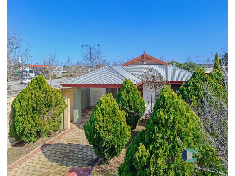14 Mia Court, Ellenbrook WA 6069