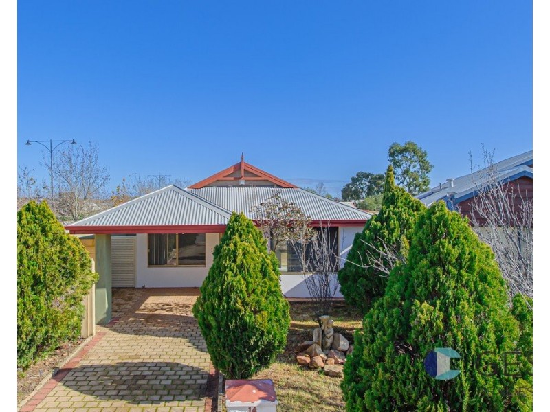 14 Mia Court, Ellenbrook WA 6069
