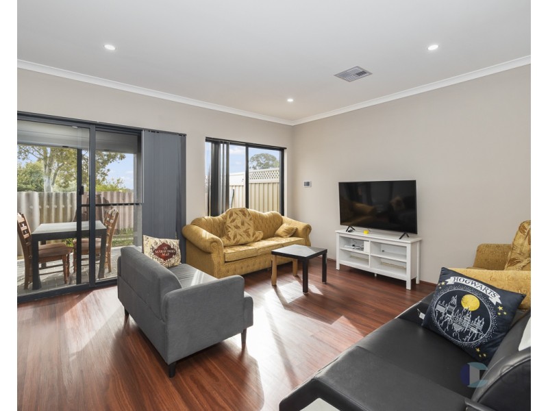 30A Buntine Way, Girrawheen WA 6064