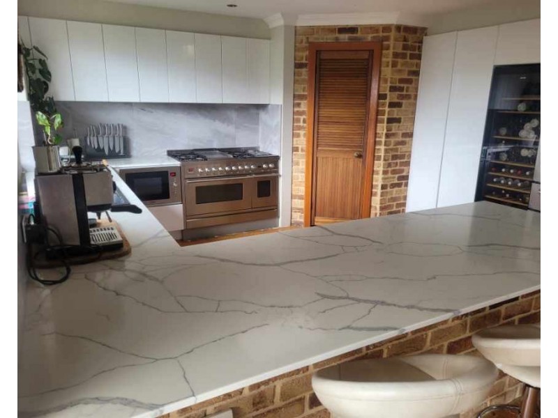 8 Moth Court, Ocean Reef WA 6027