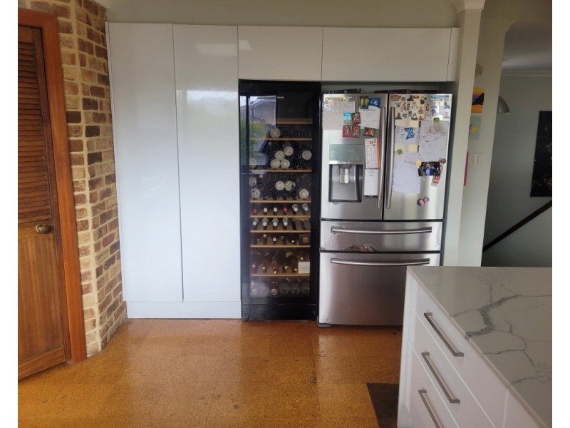 8 Moth Court, Ocean Reef WA 6027