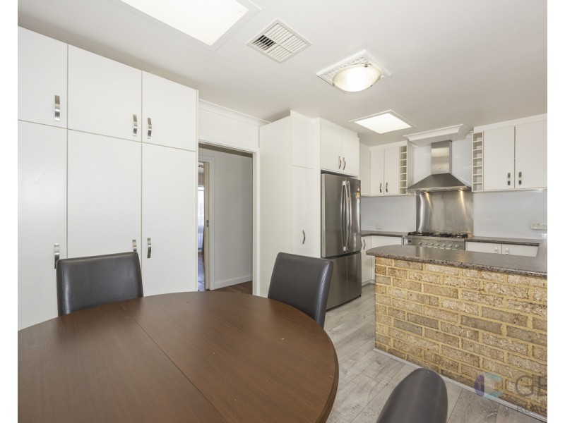 15 Amberton Avenue, Girrawheen WA 6064