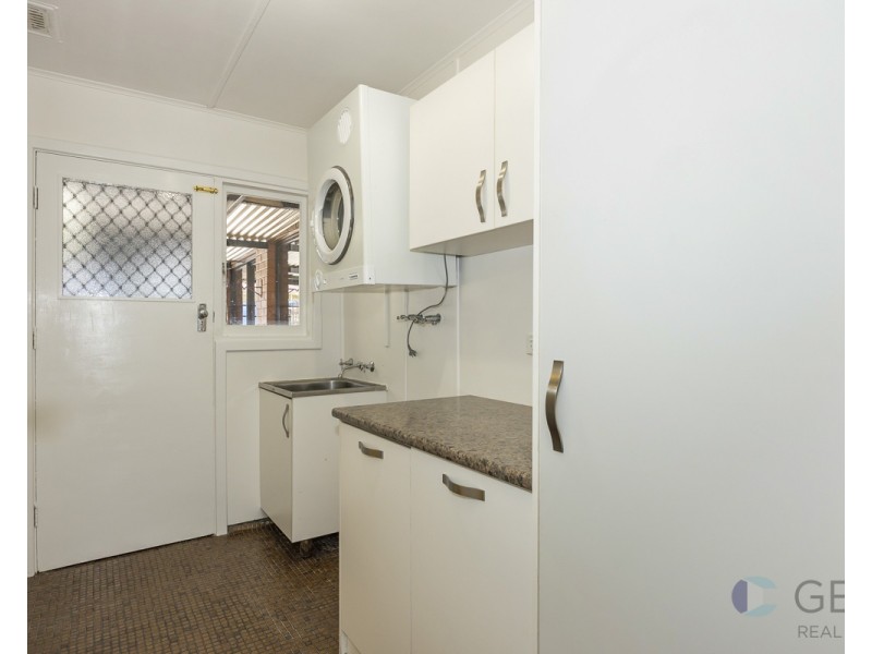 15 Amberton Avenue, Girrawheen WA 6064