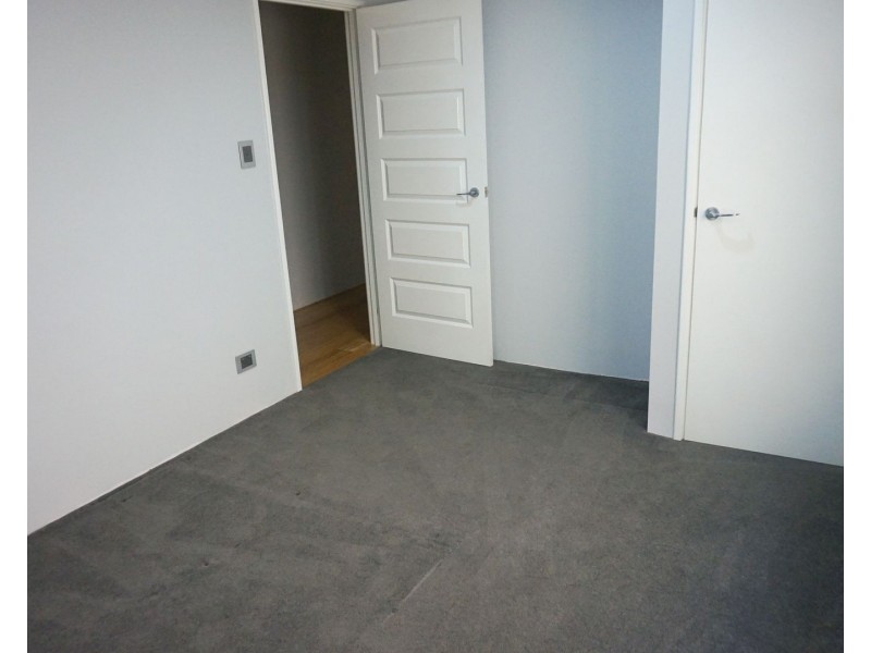 33 Sissinghurst Crescent, Landsdale WA 6065