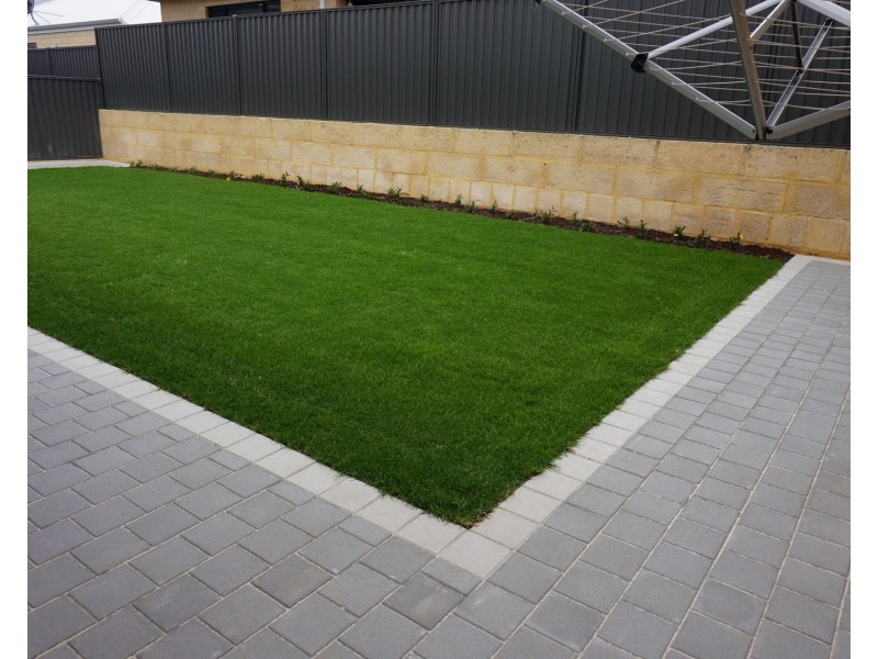 33 Sissinghurst Crescent, Landsdale WA 6065