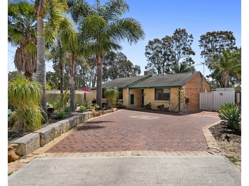 44 Ipswich Crescent, Girrawheen WA 6064