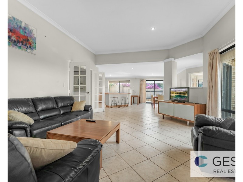 4 Quenda Close, Beeliar WA 6164