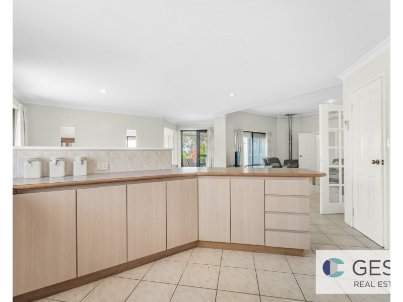 4 Quenda Close, Beeliar WA 6164