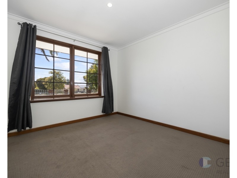 12 Girrawheen Avenue, Girrawheen WA 6064