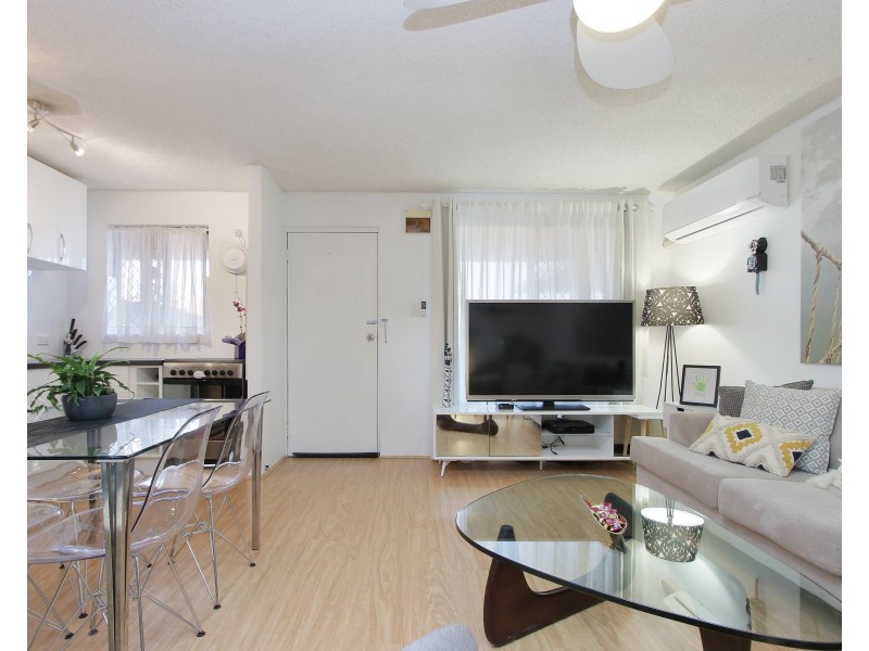 5/246 Flinders Street, Yokine WA 6060