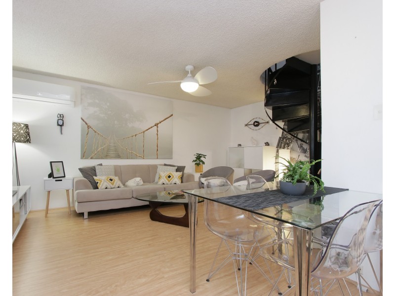 5/246 Flinders Street, Yokine WA 6060