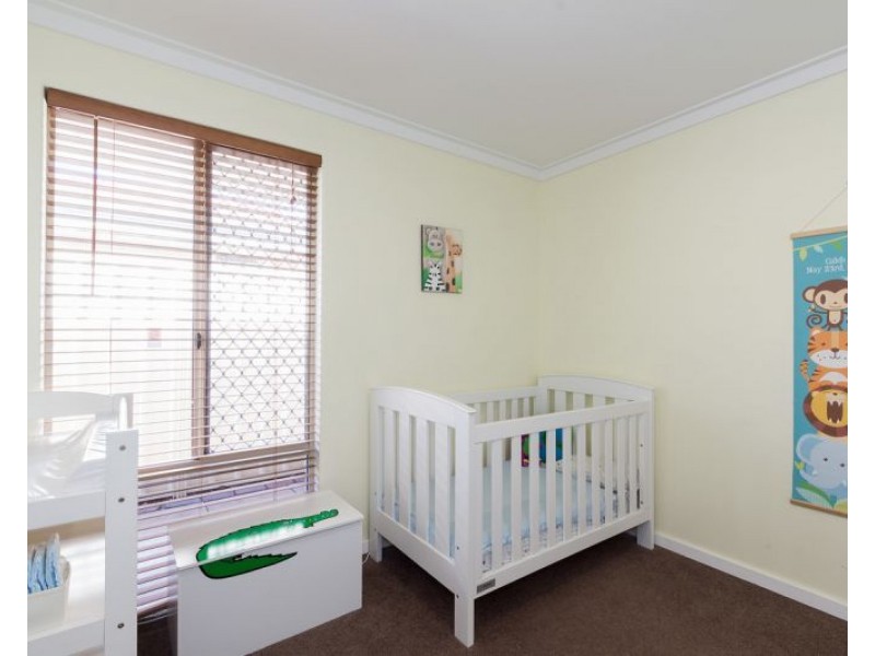 4/197 Walter Road West, Dianella WA 6059