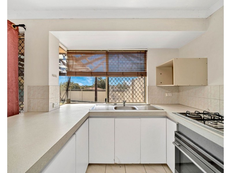 12 Whiston Crescent, Clarkson WA 6030