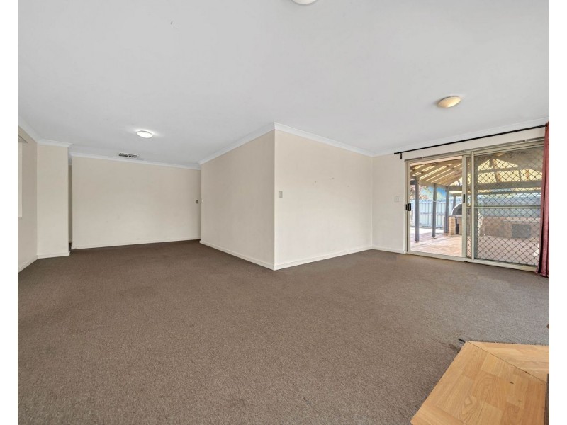 12 Whiston Crescent, Clarkson WA 6030