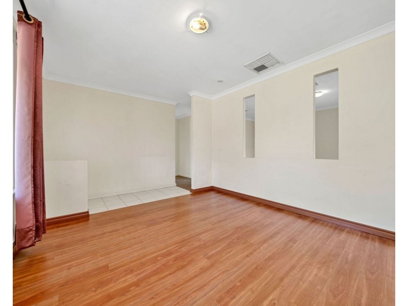 12 Whiston Crescent, Clarkson WA 6030