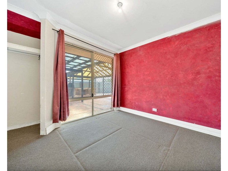 12 Whiston Crescent, Clarkson WA 6030