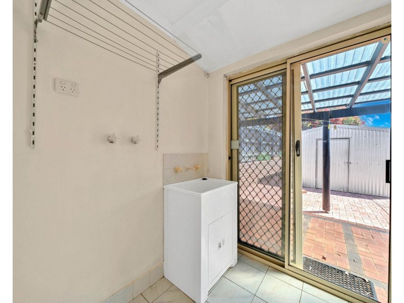 12 Whiston Crescent, Clarkson WA 6030
