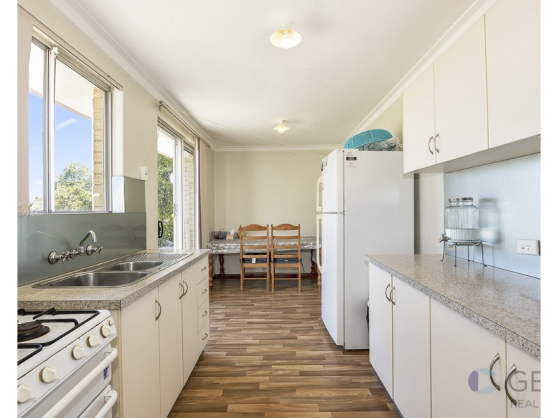 41 Nelligan Avenue, Girrawheen WA 6064