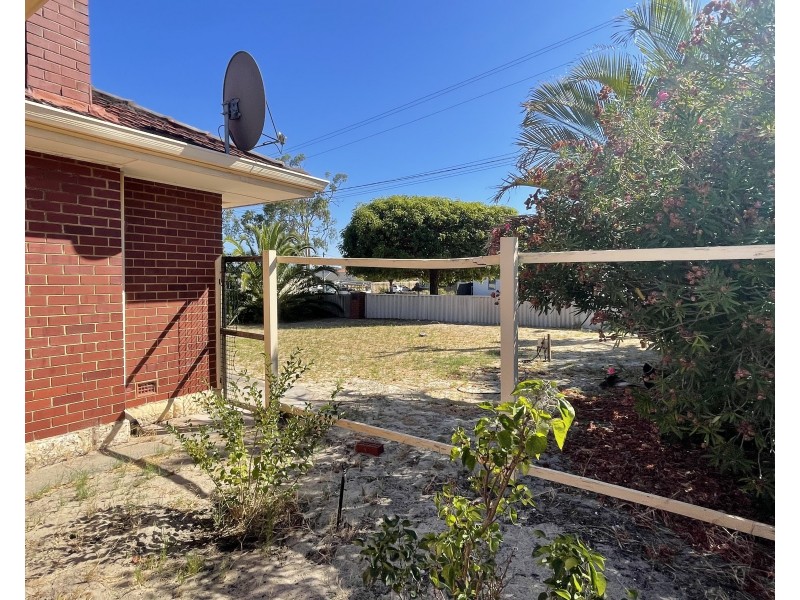 124 Balga Avenue, Balga WA 6061