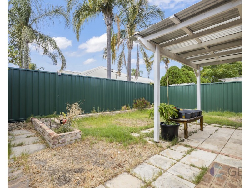 Villa 5/2-8 Palmerston Street, St James WA 6102