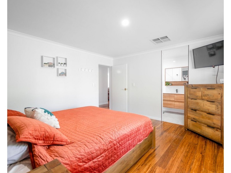 75 The Fairways, Gnangara WA 6077