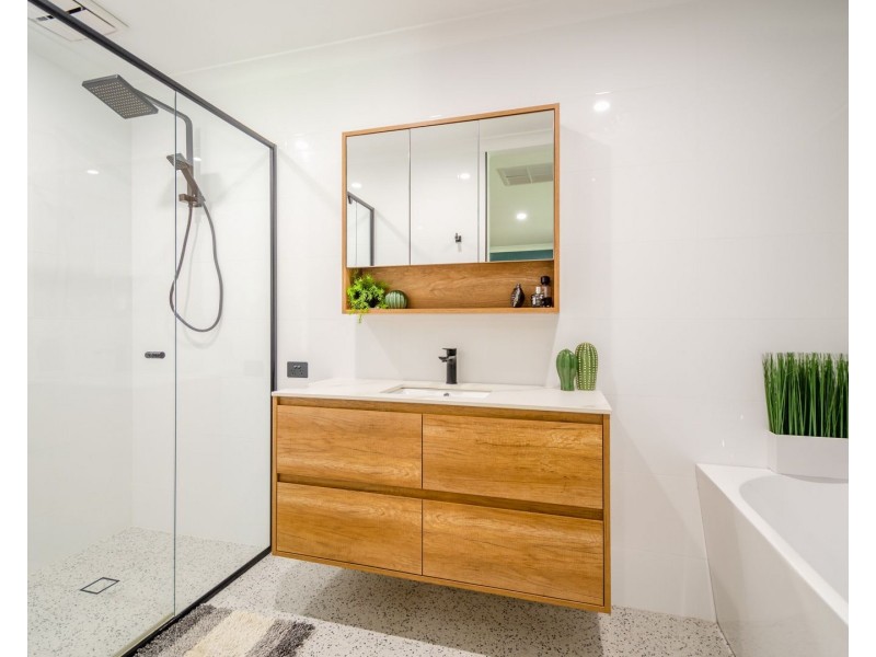 75 The Fairways, Gnangara WA 6077