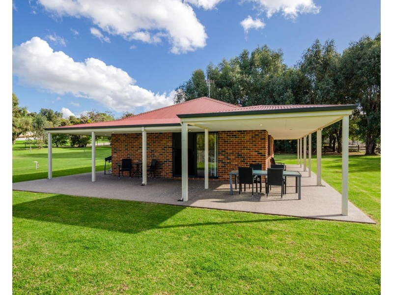 75 The Fairways, Gnangara WA 6077