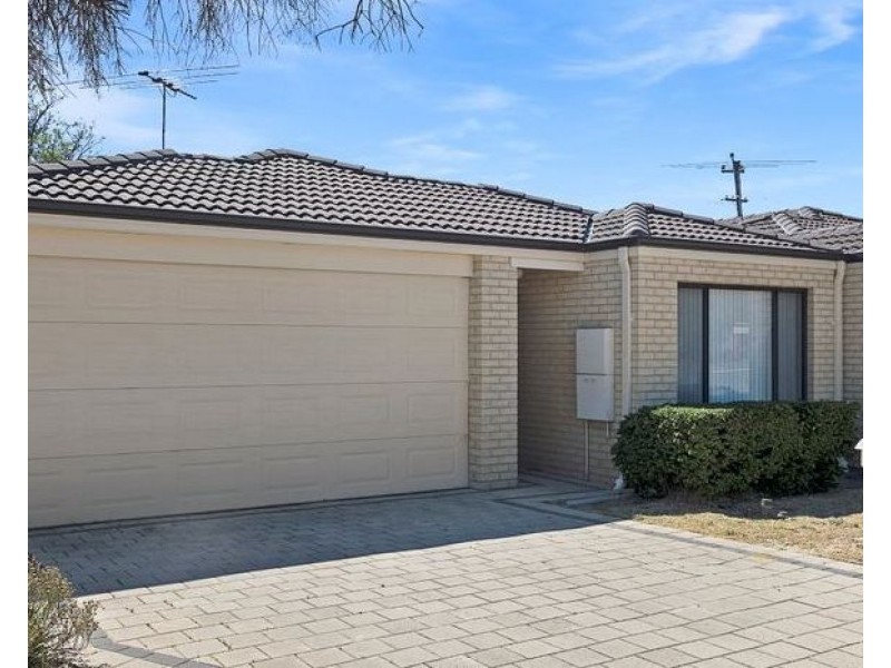 72 Redcliffe Avenue, Balga WA 6061