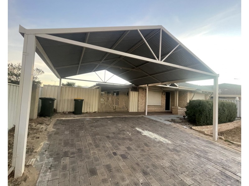 12 Banyan Close, Marangaroo WA 6064