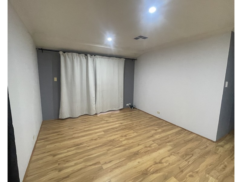12 Banyan Close, Marangaroo WA 6064