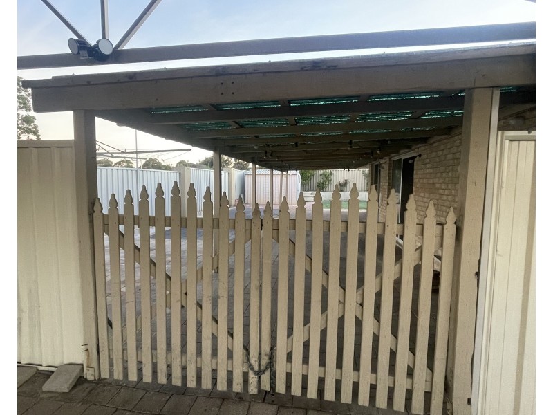 12 Banyan Close, Marangaroo WA 6064