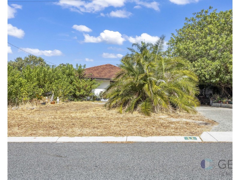 11 Rochford Way, Girrawheen WA 6064