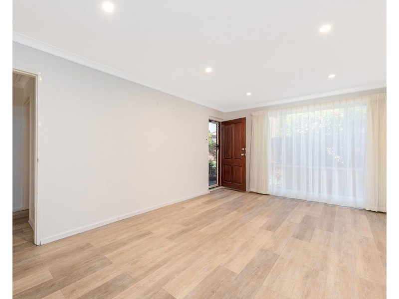 4/1 Gerald Street, Como WA 6152