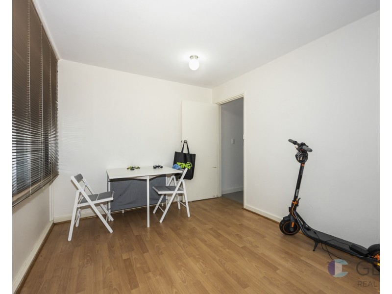 12/6 Seaton Place, Girrawheen WA 6064