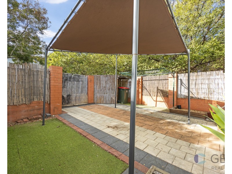 12/6 Seaton Place, Girrawheen WA 6064