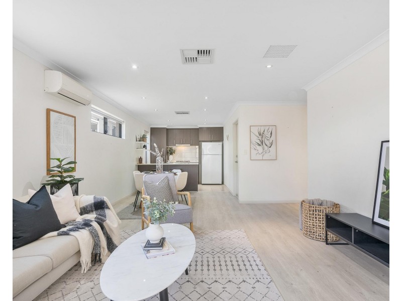 8/3 Spring Avenue, Midland WA 6056